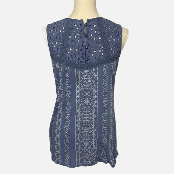 Bob Timberlake Women’s Sleeveless top Aztec Print Size Small Blue White - Picture 2 of 10
